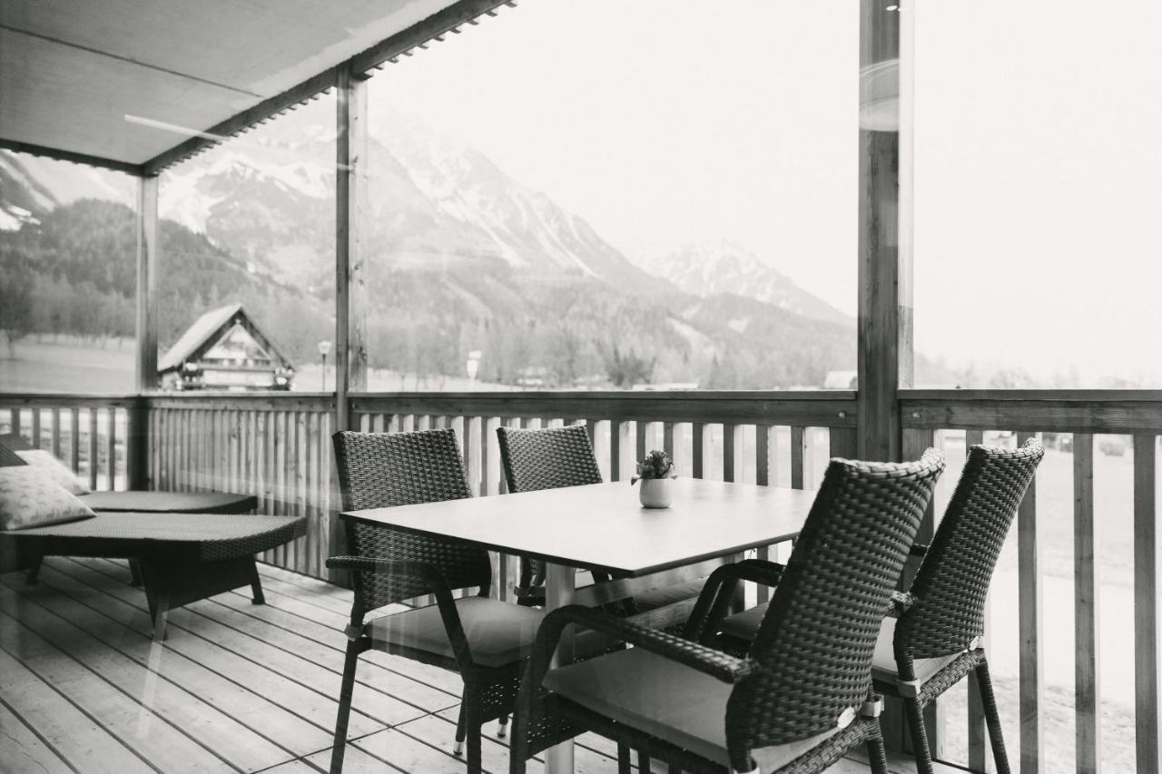 Chalet Village By Apart4You Ramsau am Dachstein Exterior foto